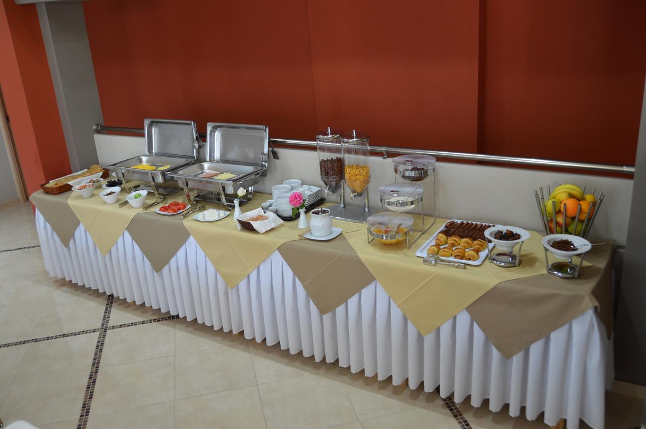 Sunsea Hotel Petra Esterno foto