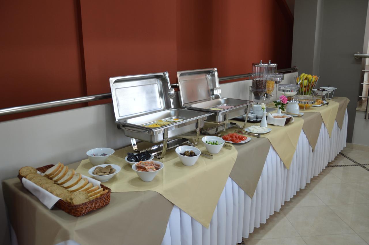 Sunsea Hotel Petra Esterno foto